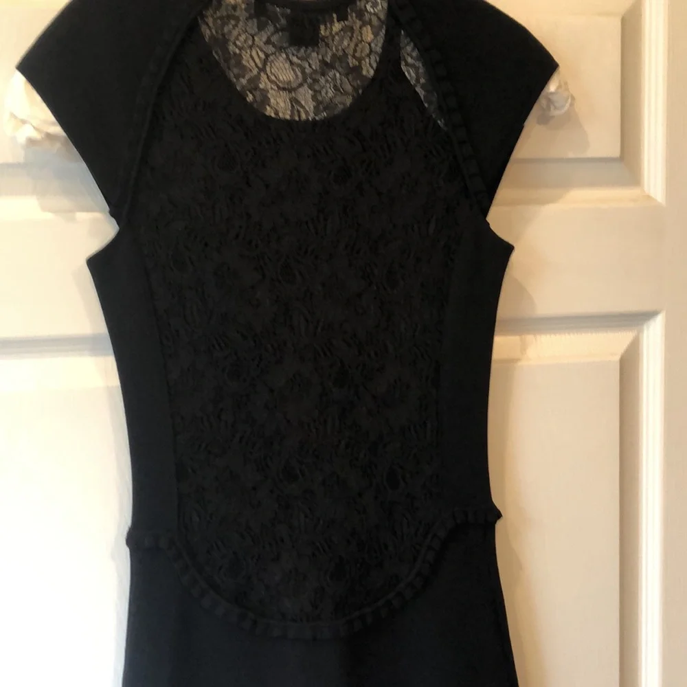 French Connection Short Sleeve Black Dress - Picture 3 of 10